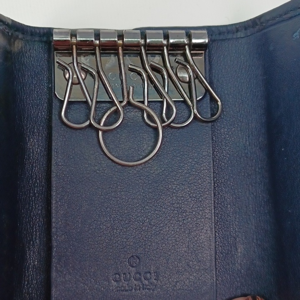 Gucci Guccisima Key Case - Picture 6 of 14